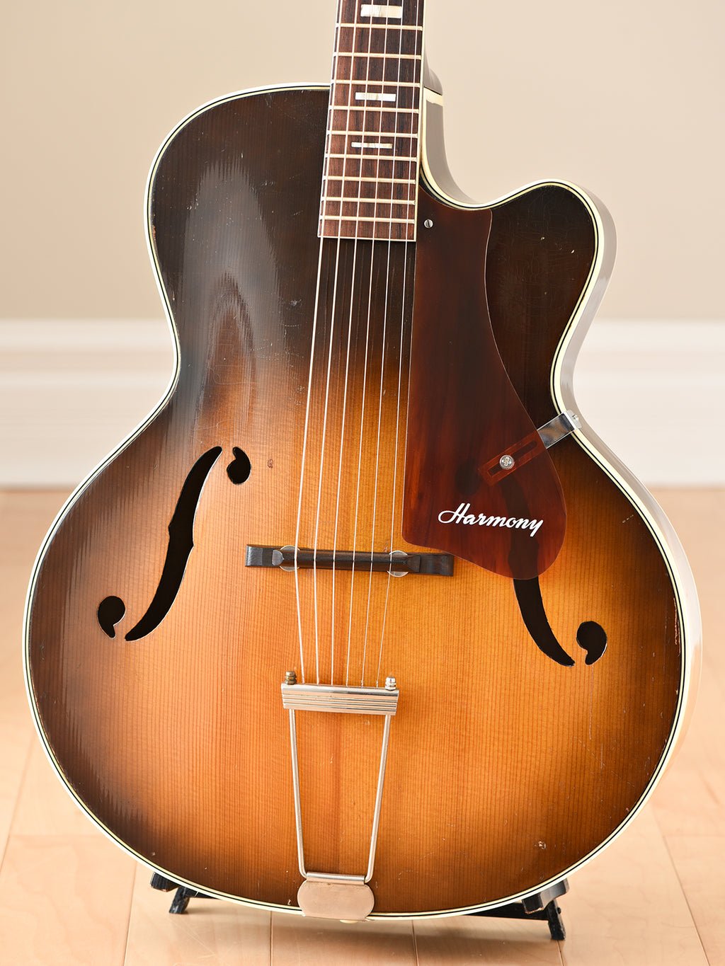 1959 Harmony H-1310