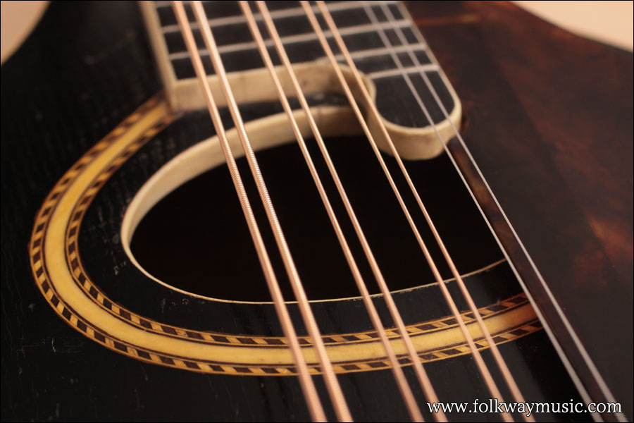 1912 Gibson H-2 Mandola