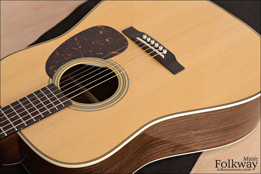 Martin HD-28 (discontinued spec)