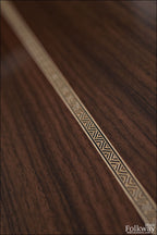 Martin HD-28 (discontinued spec)