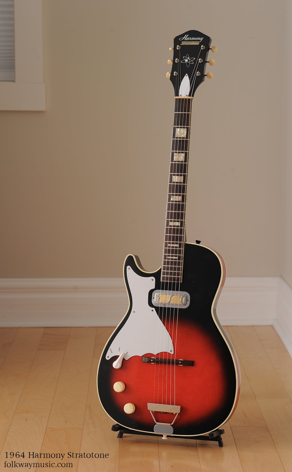 1964 Harmony H-47 Stratotone Lefty