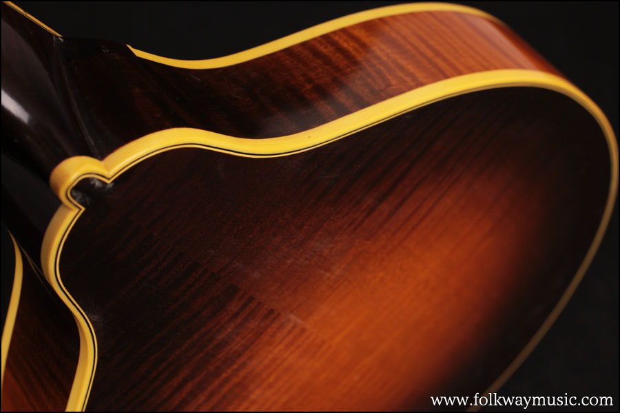 2005 Michael Heiden A Deluxe