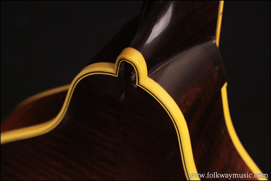 2005 Michael Heiden A Deluxe