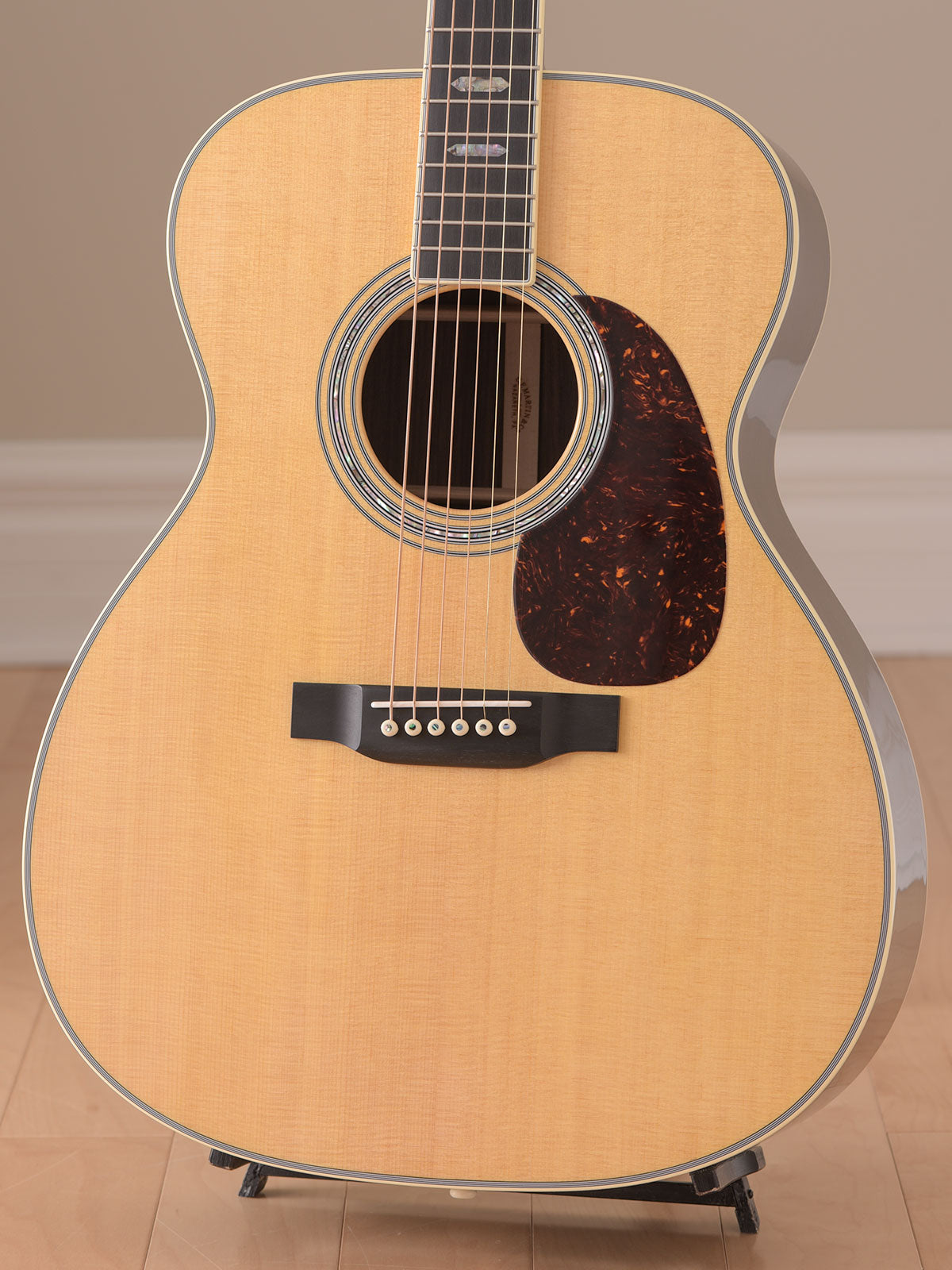 Martin J-40 (discontinued spec)