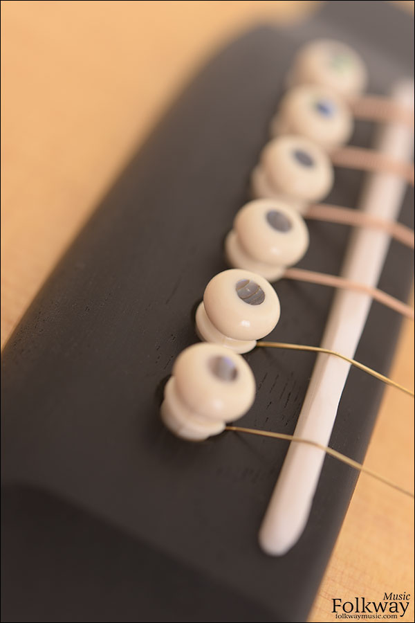 Martin J-40 (discontinued spec)