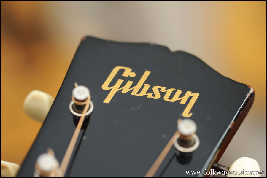 1946 Gibson L-50