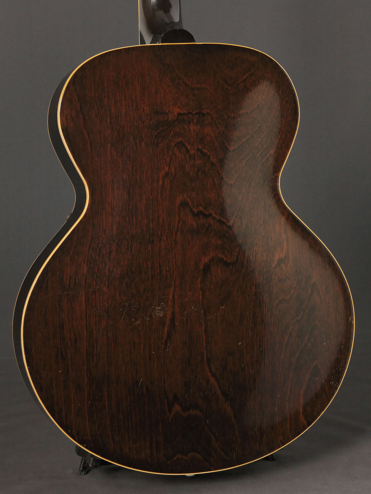 1946 Gibson L-50