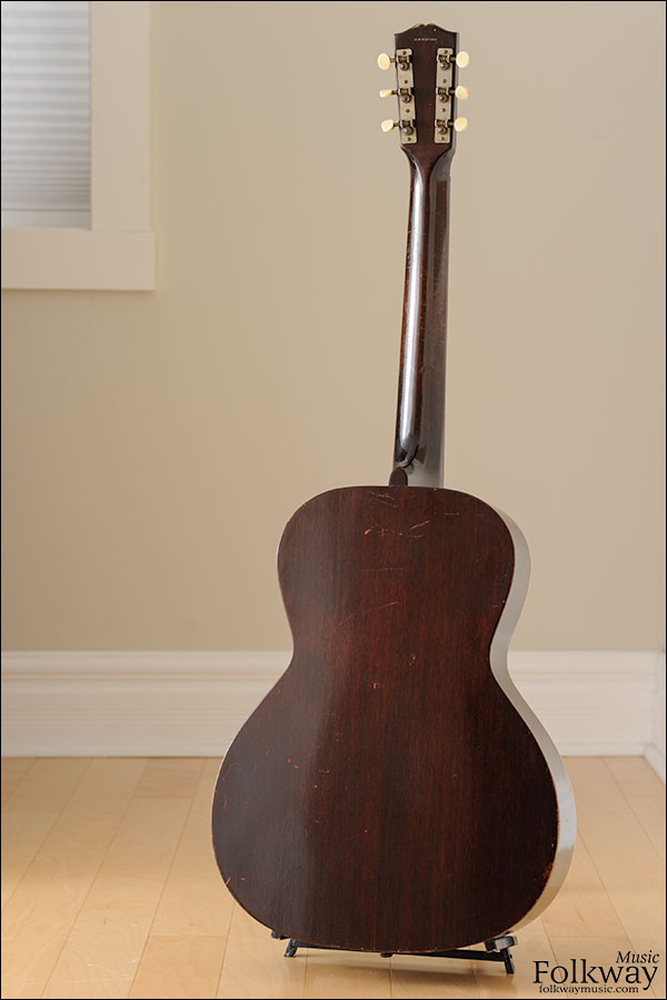 1935 Gibson L-00