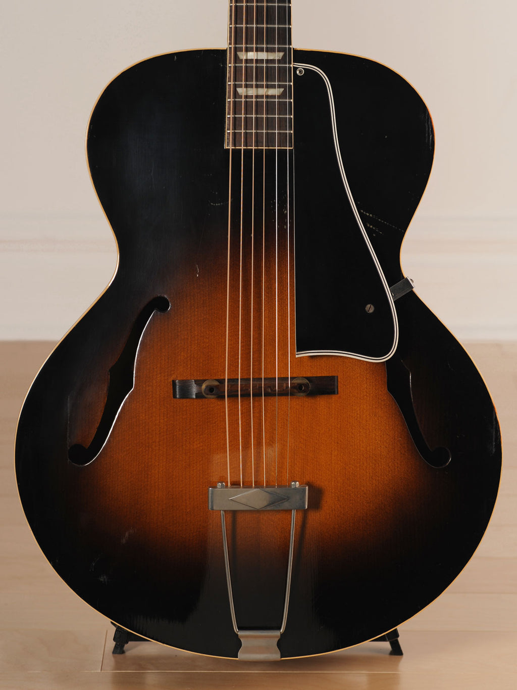 1952 Gibson L-50