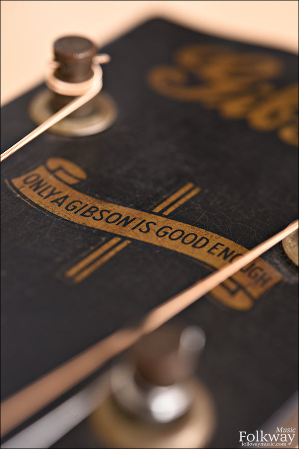 1944 Gibson Banner LG-2
