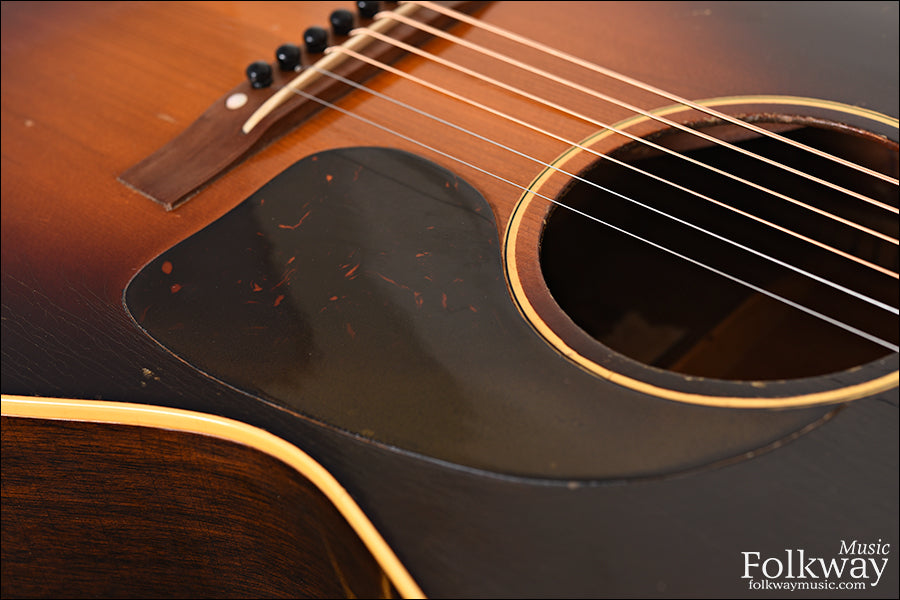 1944 Gibson Banner LG-2