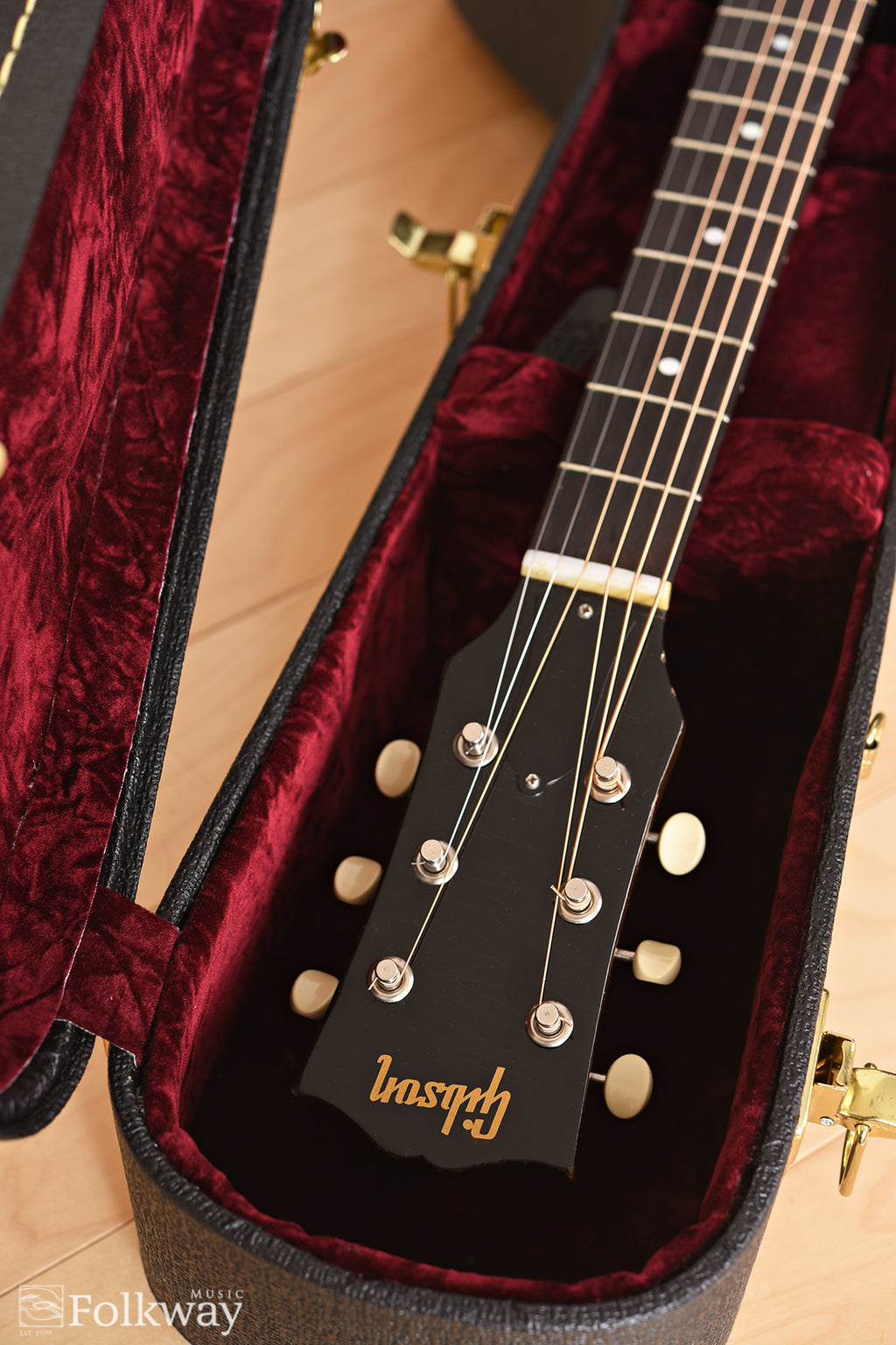 1955 Gibson LG-2