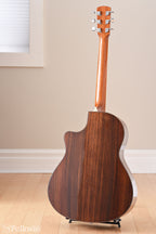 Recent Larrivée LV-10