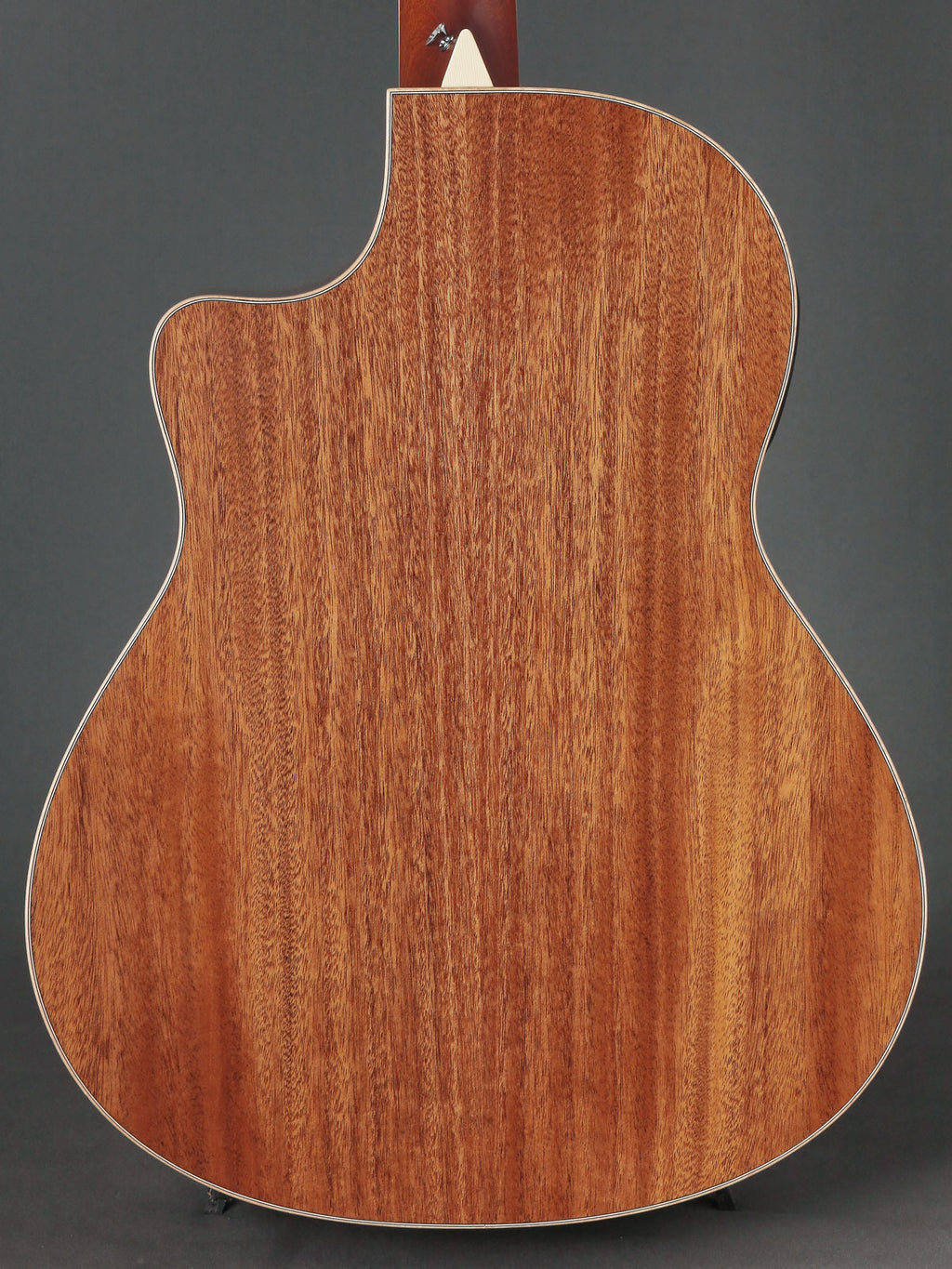 2011 Larrivée LV-05E