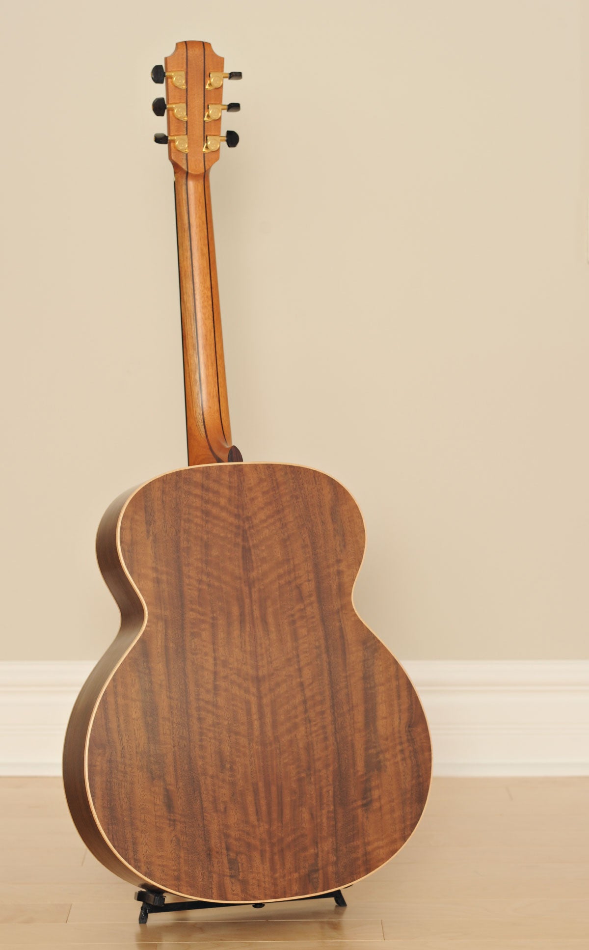 2014 Lowden 0-23