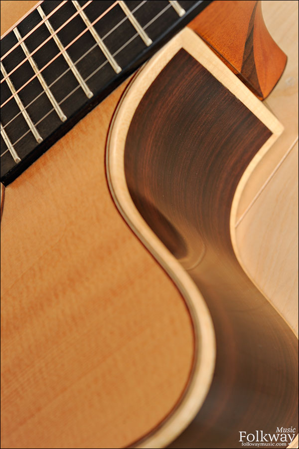 2010 Lowden 0-32C