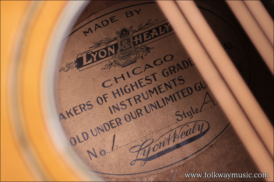1922 Lyon and Healy Style A Mandocello