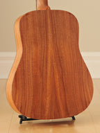 Martin Dreadnought Jr-E Lefty (discontinued spec)