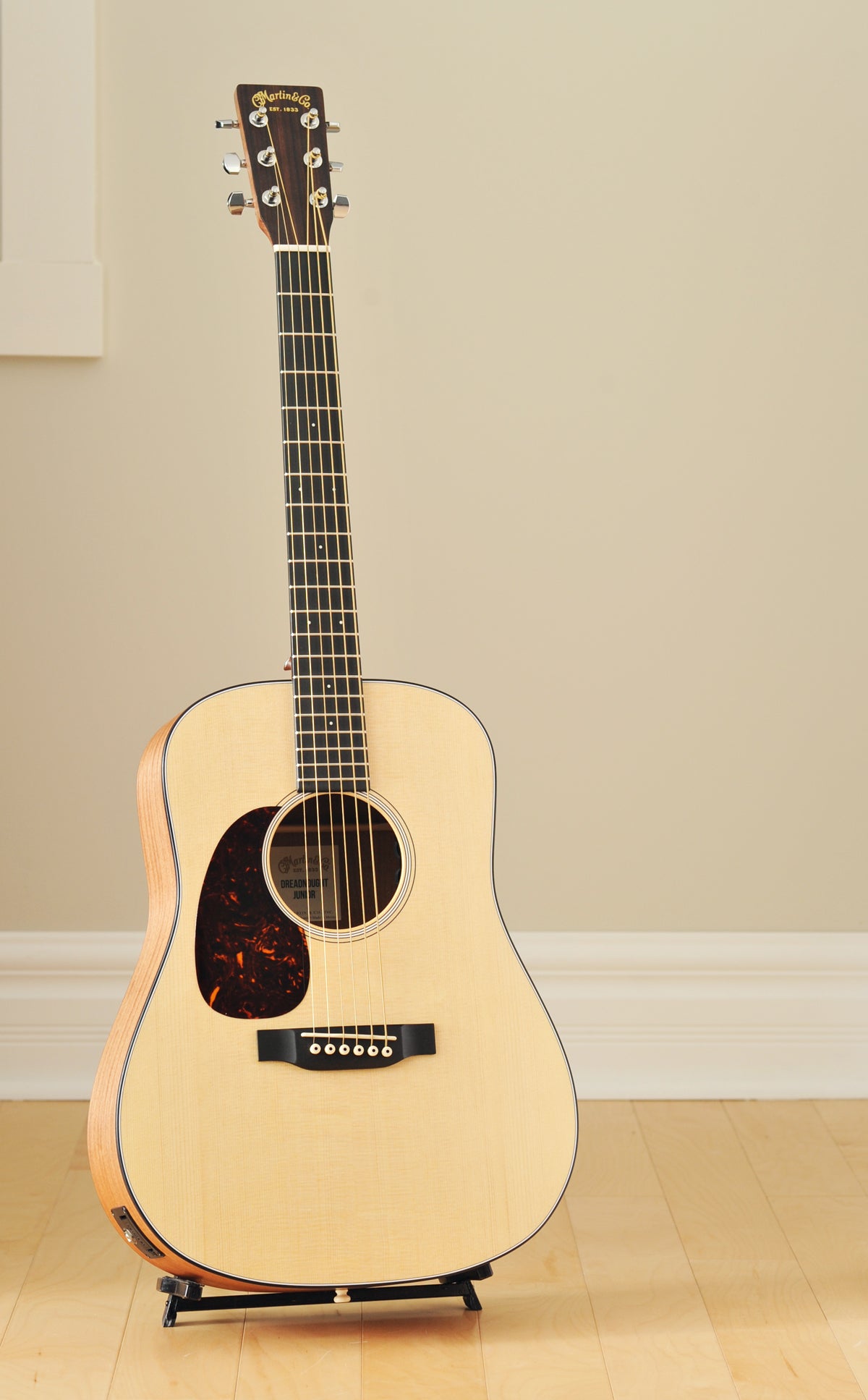 Martin Dreadnought Jr-E Lefty (discontinued spec)
