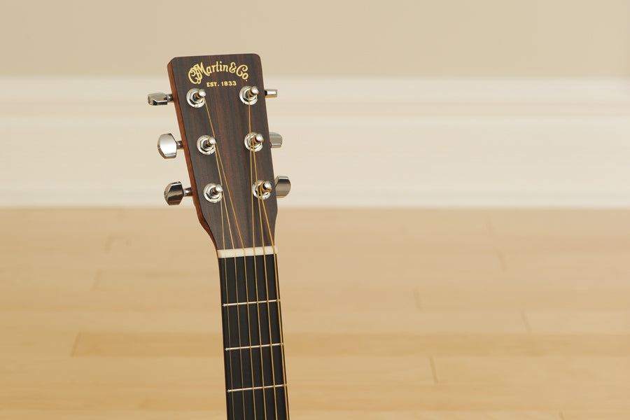 Martin Dreadnought Jr-E Lefty (discontinued spec)