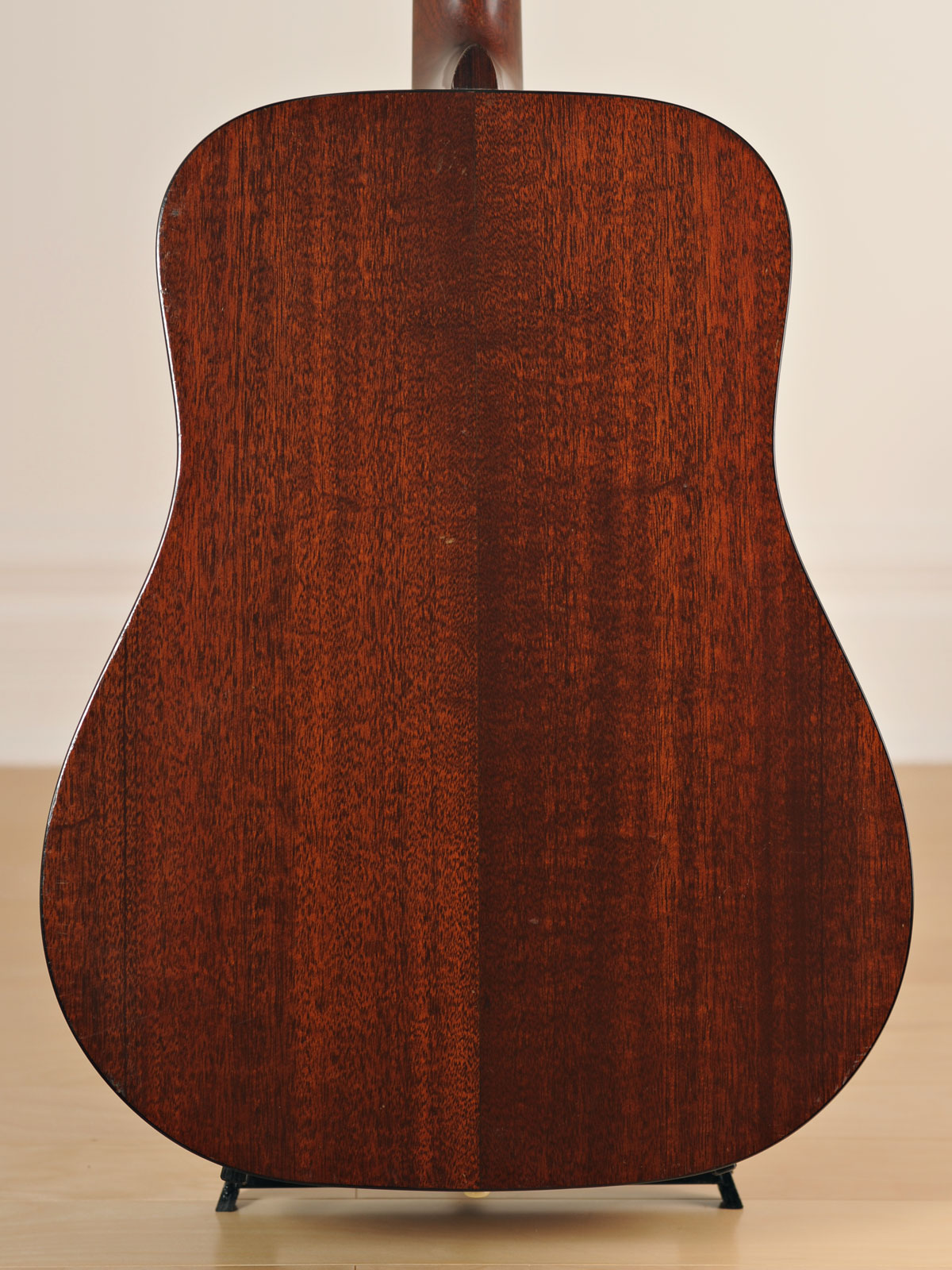 1967 Martin D-18