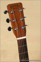 1967 Martin D-18