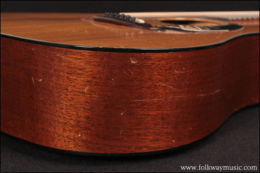 1967 Martin D-18