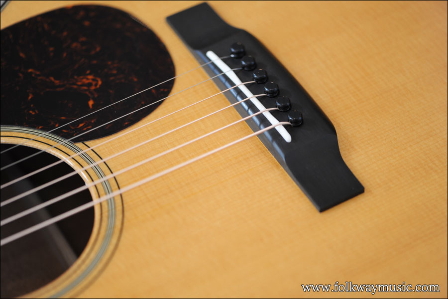 Martin 000-18 (discontinued spec)