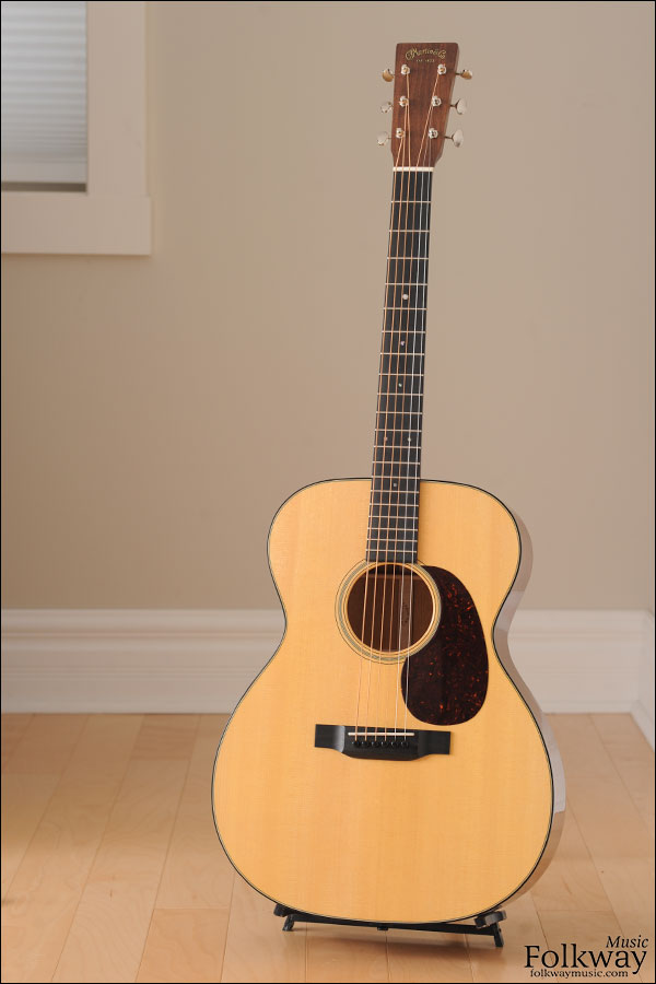 Martin 000-18 (discontinued spec)