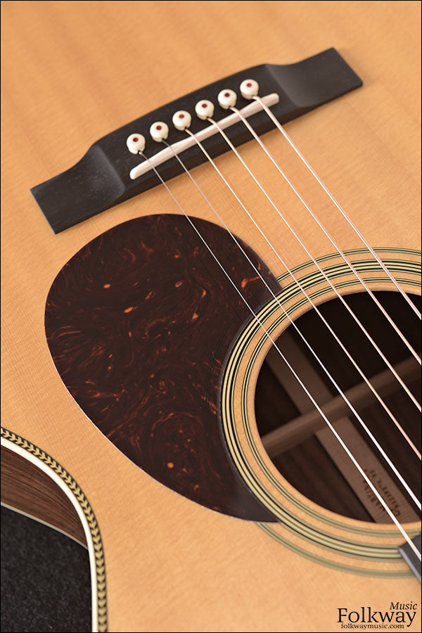 2017 Martin OM-28