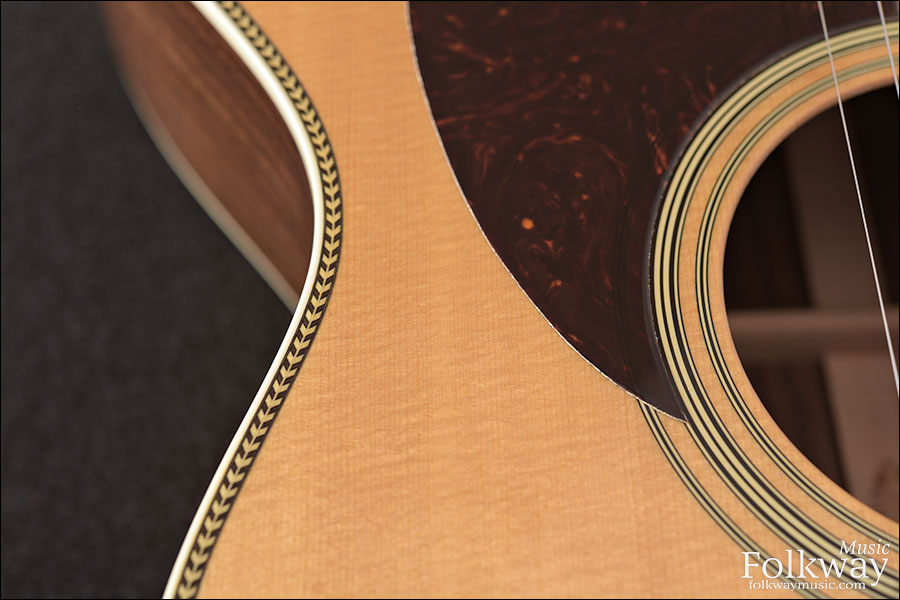 2017 Martin OM-28