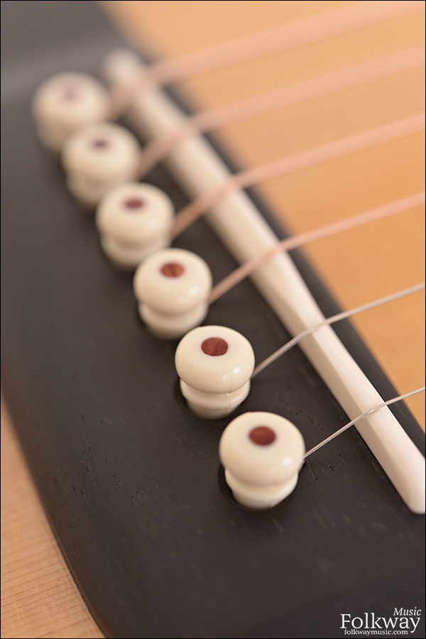 2017 Martin OM-28