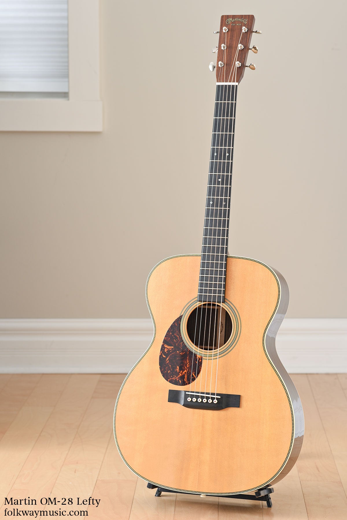 NOS 2016 Martin OM-28 Lefty