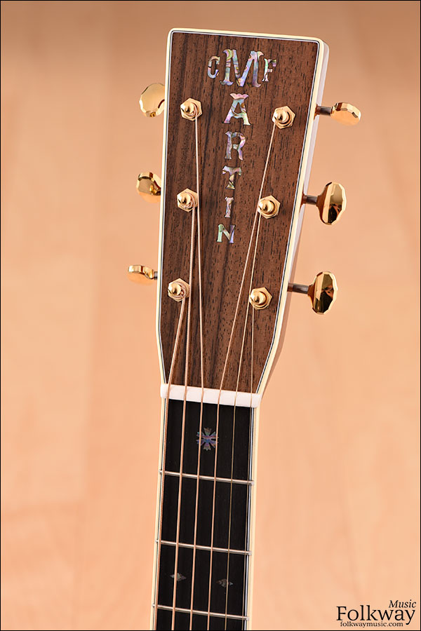Martin OM-42 (discontinued spec)