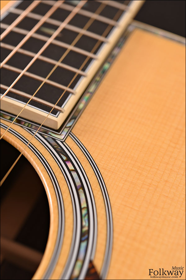 Martin OM-42 (discontinued spec)