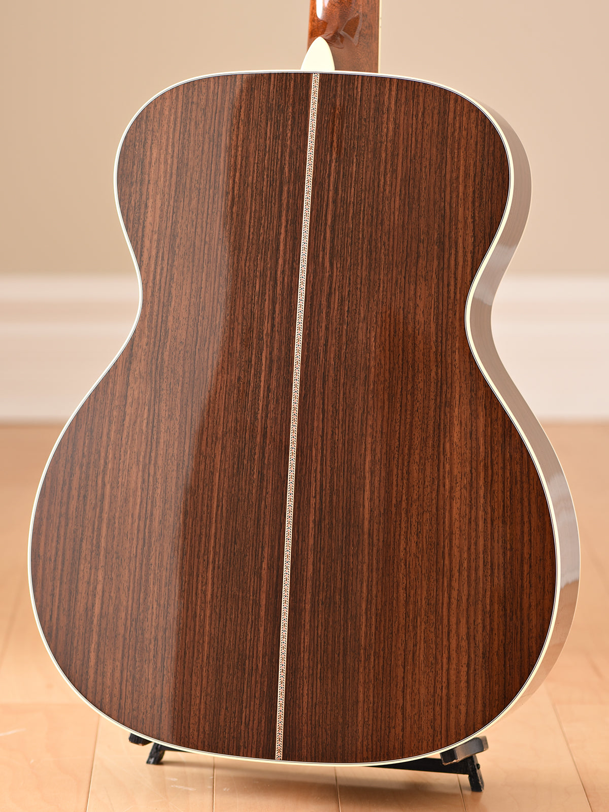Martin OM-42 (discontinued spec)