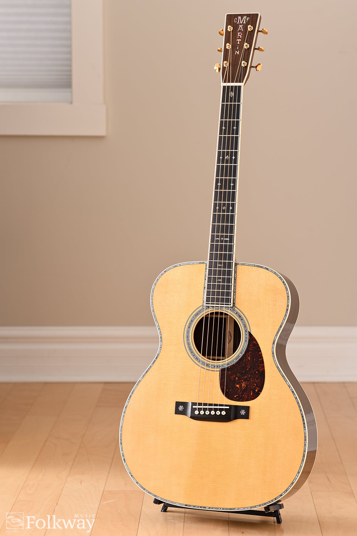 Martin OM-42 (discontinued spec)