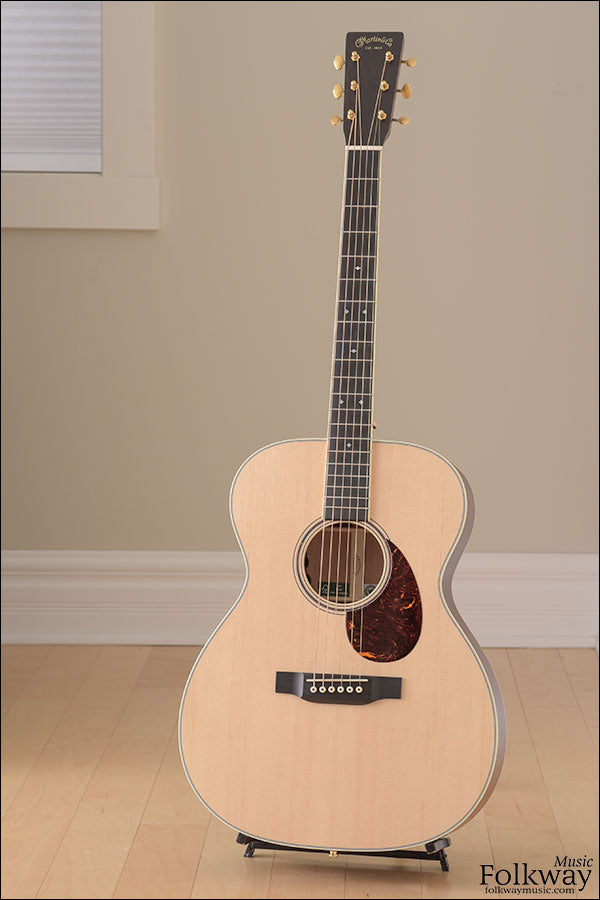 Martin OME Cherry (discontinued spec)