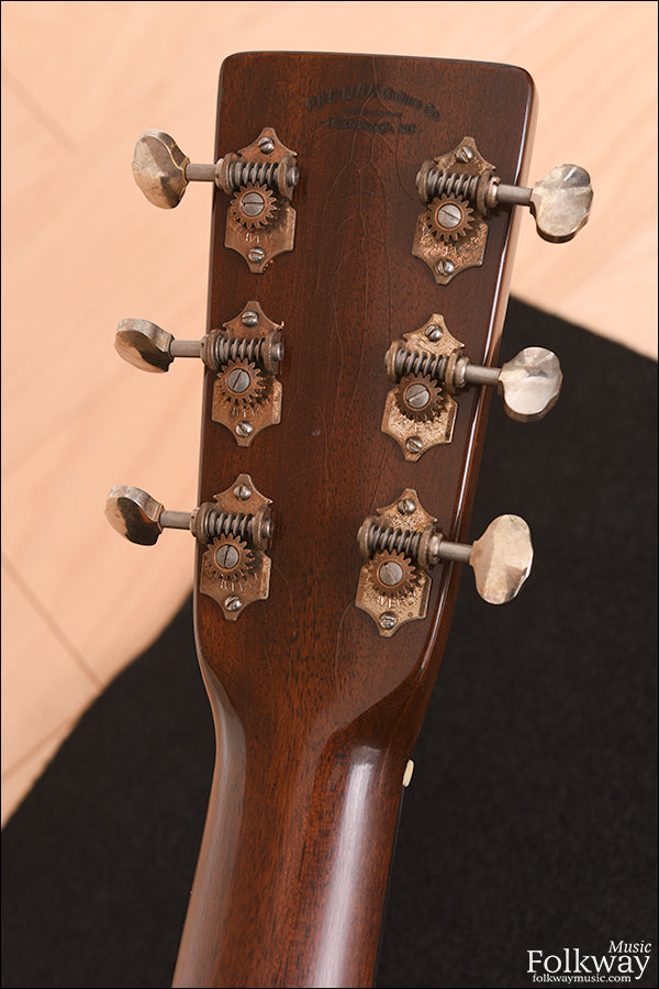 Pre-War Dreadnought Shadetop - Distress Level 1