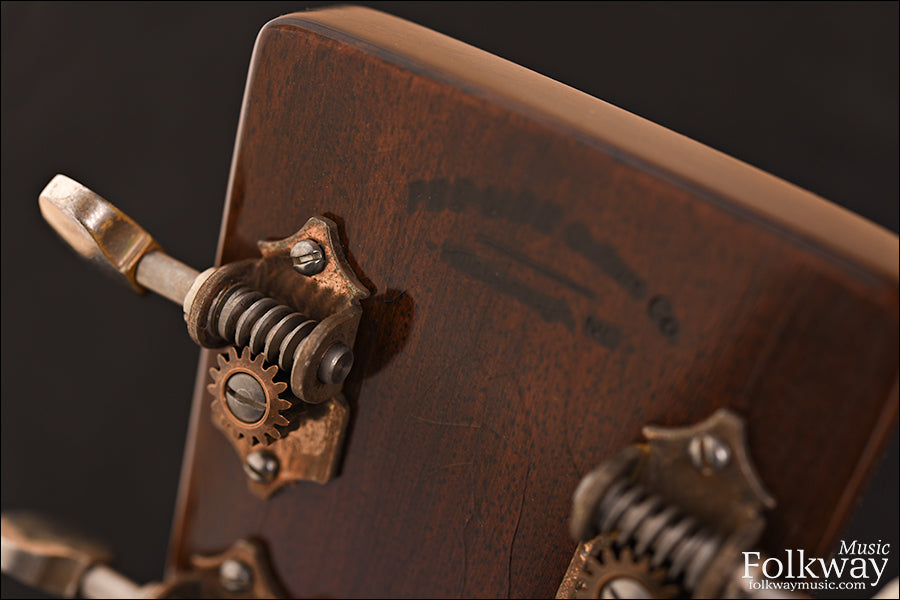 Pre-War Dreadnought Shadetop - Distress Level 1
