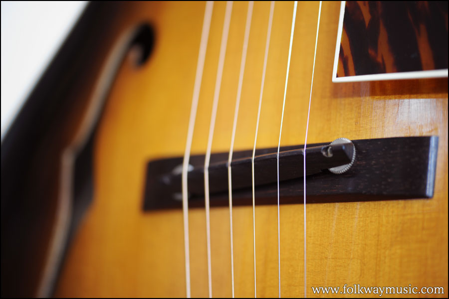 1937 Gibson Recording King 1123 (M-4)