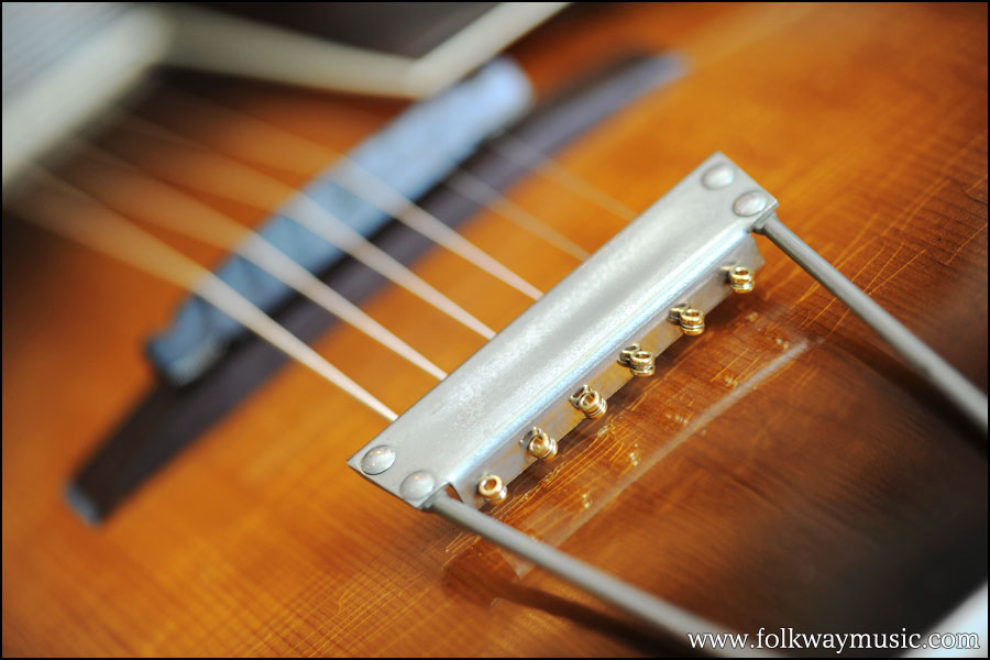 1937 Gibson Recording King 1123 (M-4)