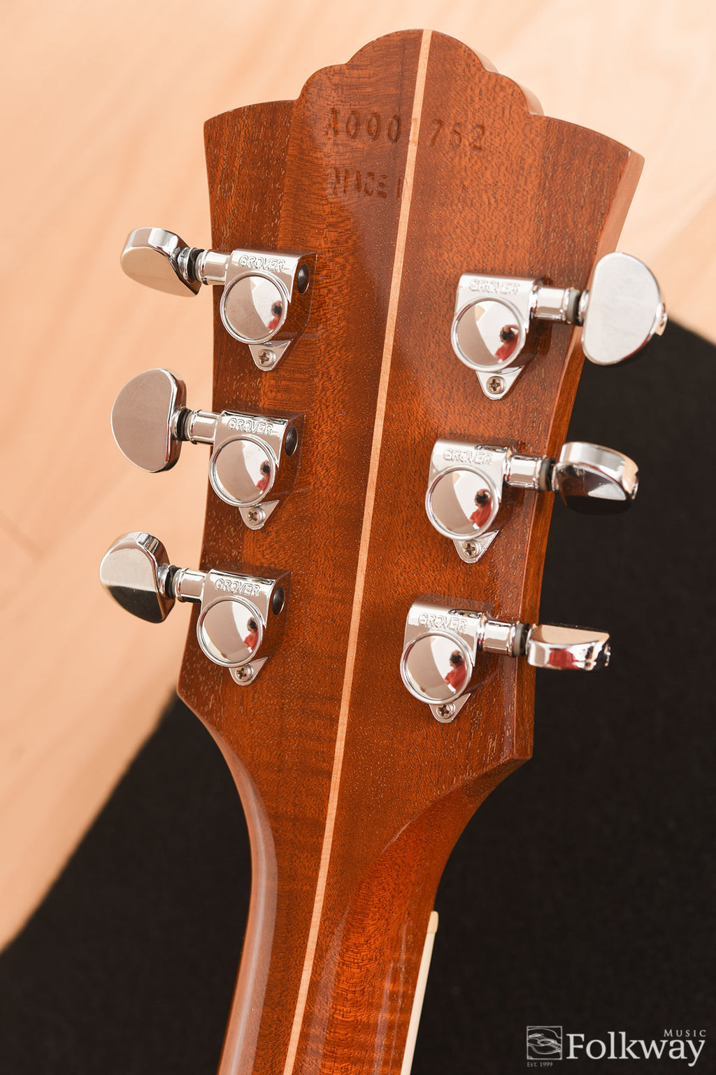 2001 Guild Starfire IV