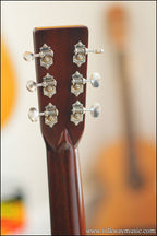 2007 Snowwis OM-28 Brazillian / Adirondack