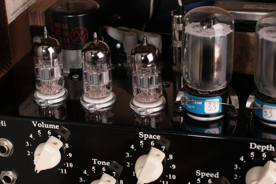 Swart Atomic Space Tone