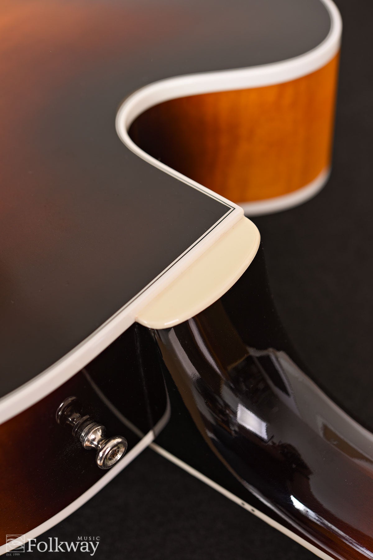 1999 Guild X-150