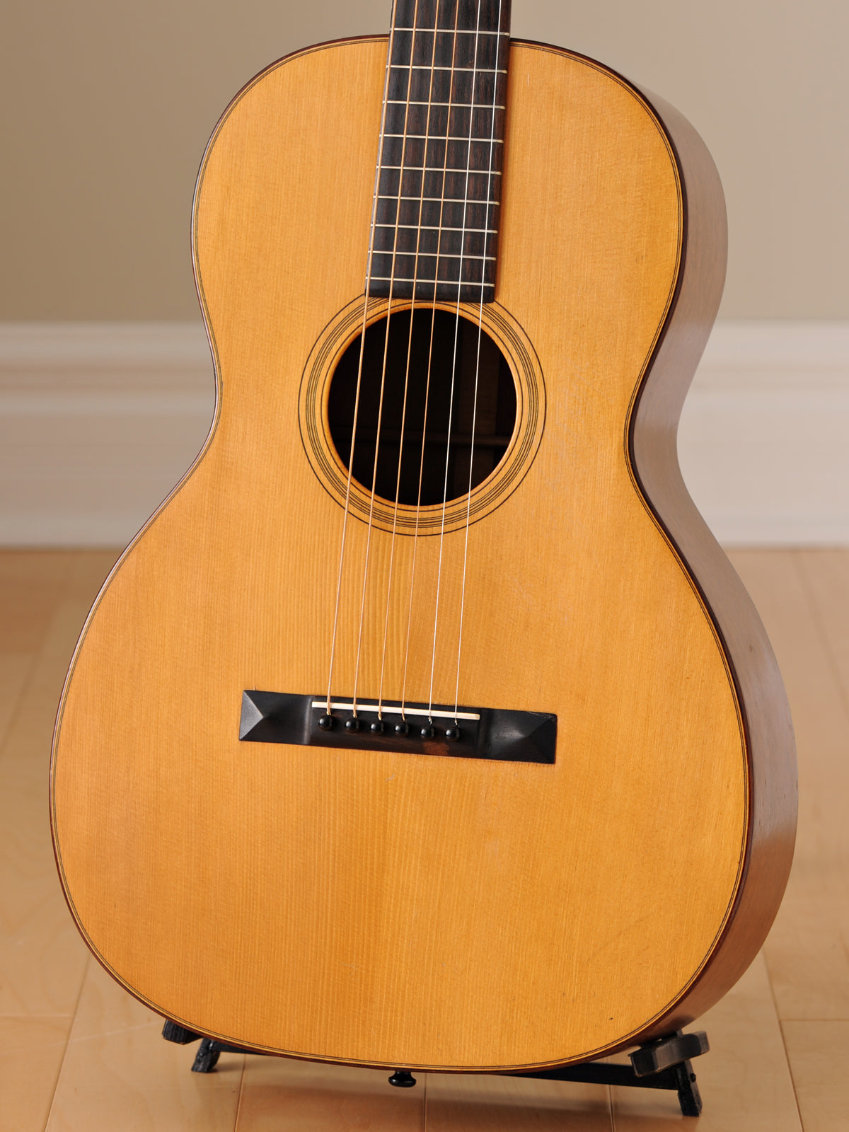 1923 Martin 0-18