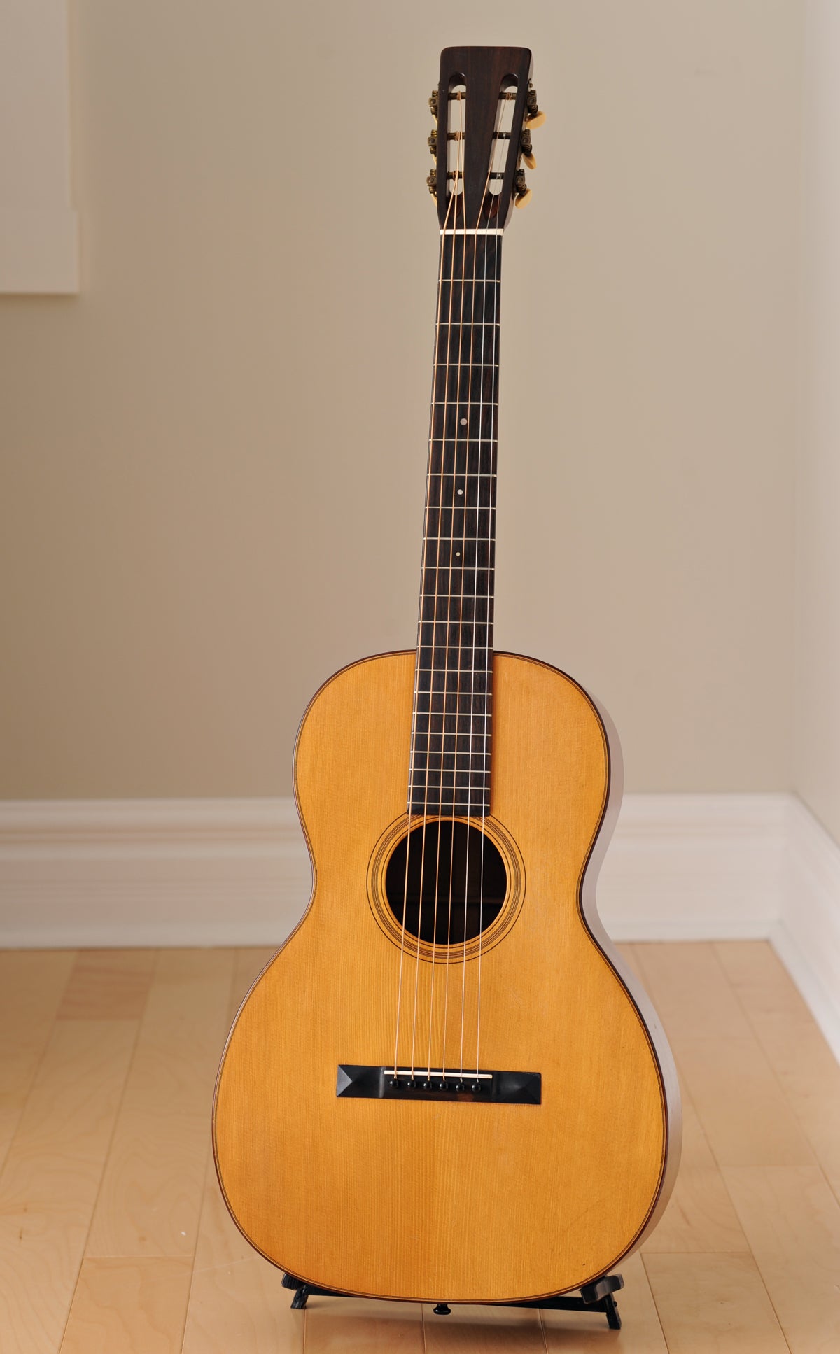 1923 Martin 0-18