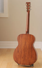 Martin 000-15M