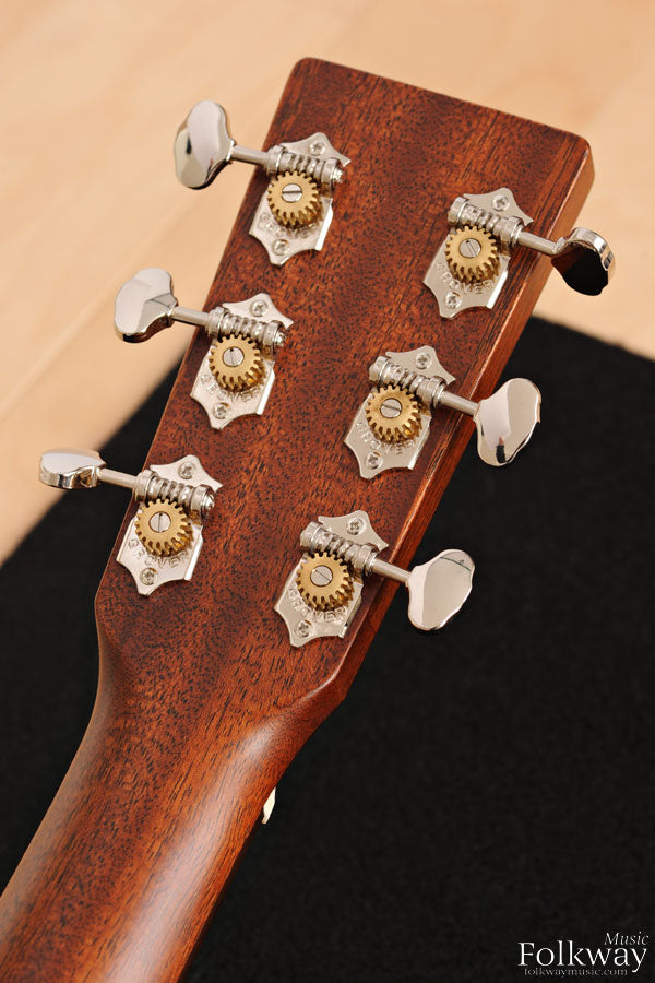 Martin 000-15M